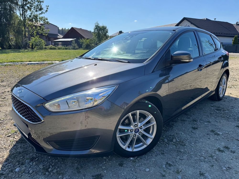 Ford Focus Mk3 (2010-2018) 1.0 EcoBoost 99g Gold X (Trend) 2015