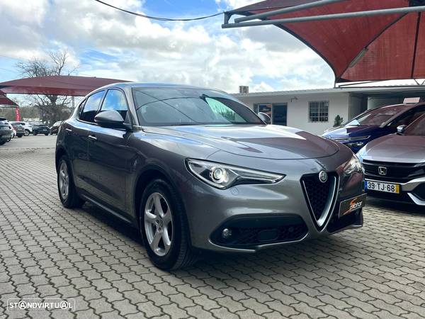 Alfa Romeo Stelvio 2.2 D Super AT8 - 2