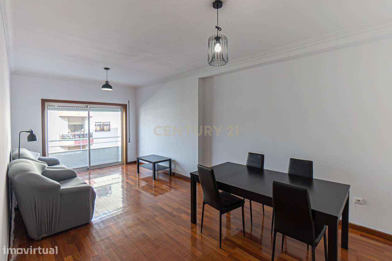 Apartamento T2 com 80 m² | Localização Central em Rio Tinto - Grande imagem: 4/38