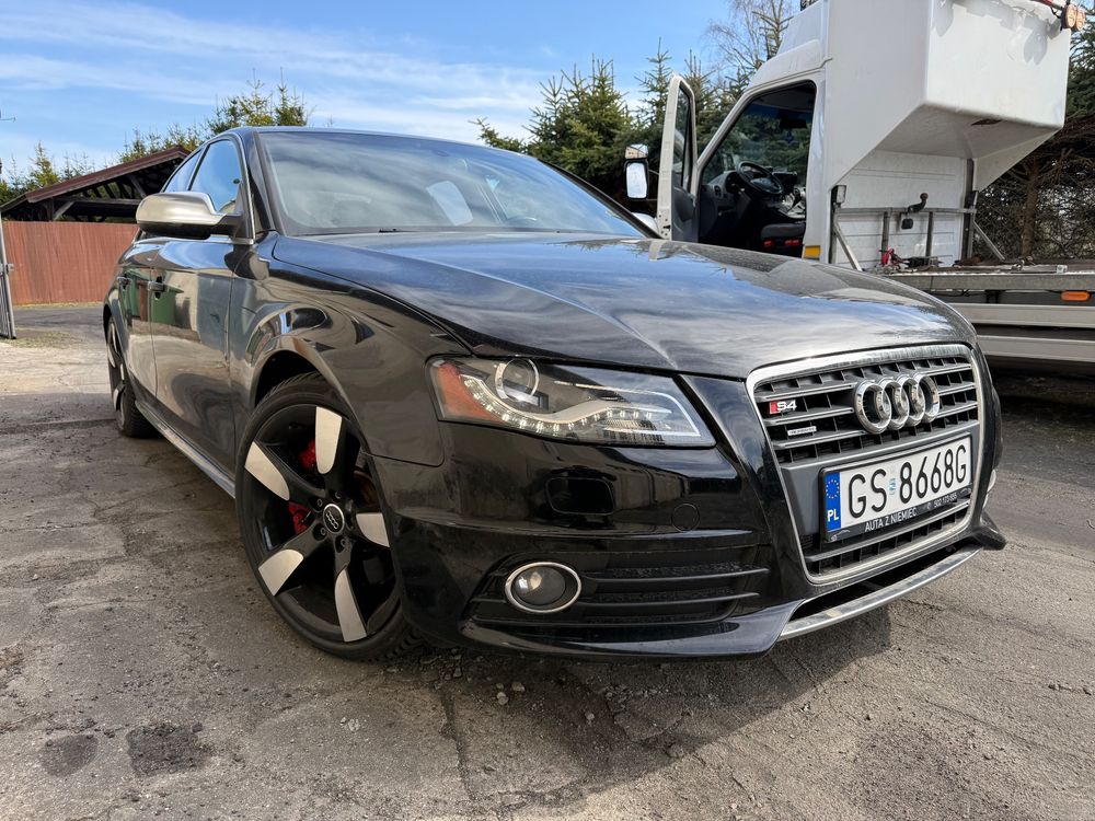 Audi S4 B8 ver-3-0-tfsi-quattro-s-tronic 2012