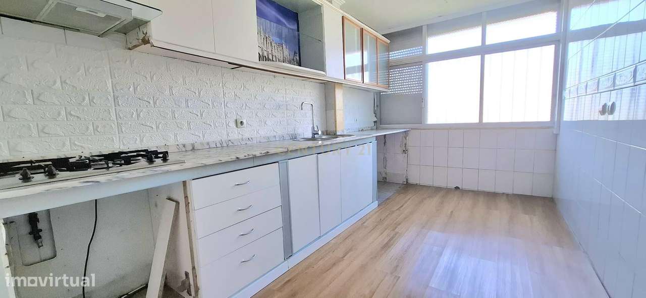 Apartamento T2 - Agualva - Grande imagem: 2/15