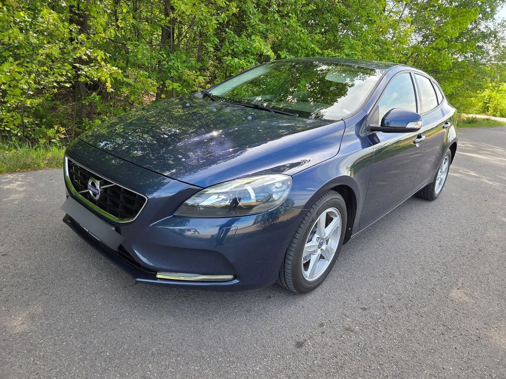 Volvo V40 II D2 Kinetic 2013