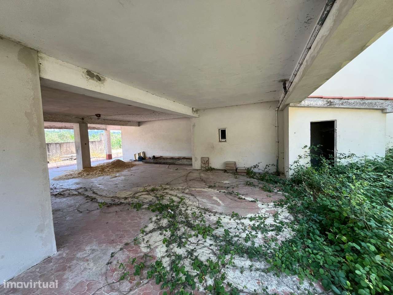 Moradia T4 c/ terreno-22