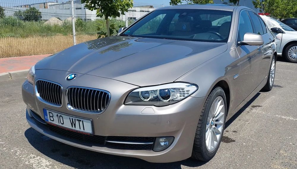 BMW 5 Series F10/F11/F07 [2010 - 2017] 525d Sport-Aut. Modern Line 2012