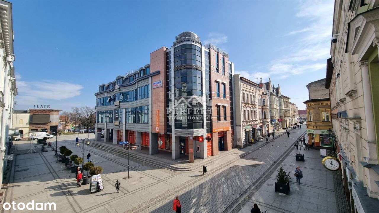 Lokal * 76m2 * ul.Kr. Jadwigi z widokiem na Teatr-5