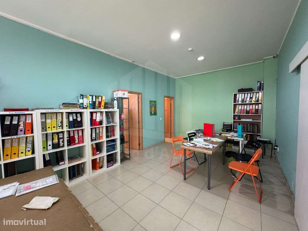 LOJAS - EXCELENTE OPORTUNIDADE DE INVESTIMENTO - FIDALGUINHOS - Grande imagem: 4/20