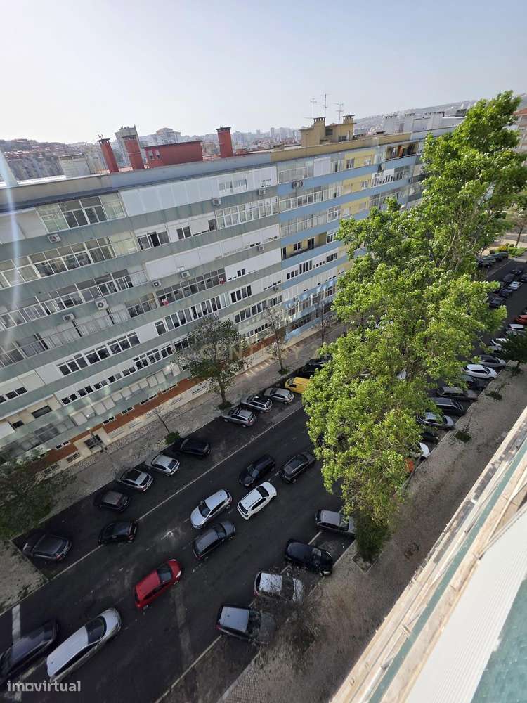 Apartamento T3 Novo em Benfica | varanda aberta | suite | 2 elevadores-34