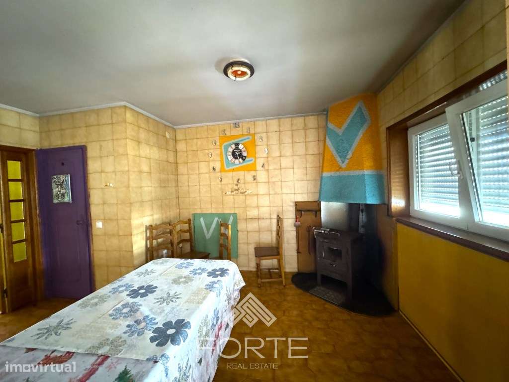 Moradia em banda T3 em São João da Madeira-7