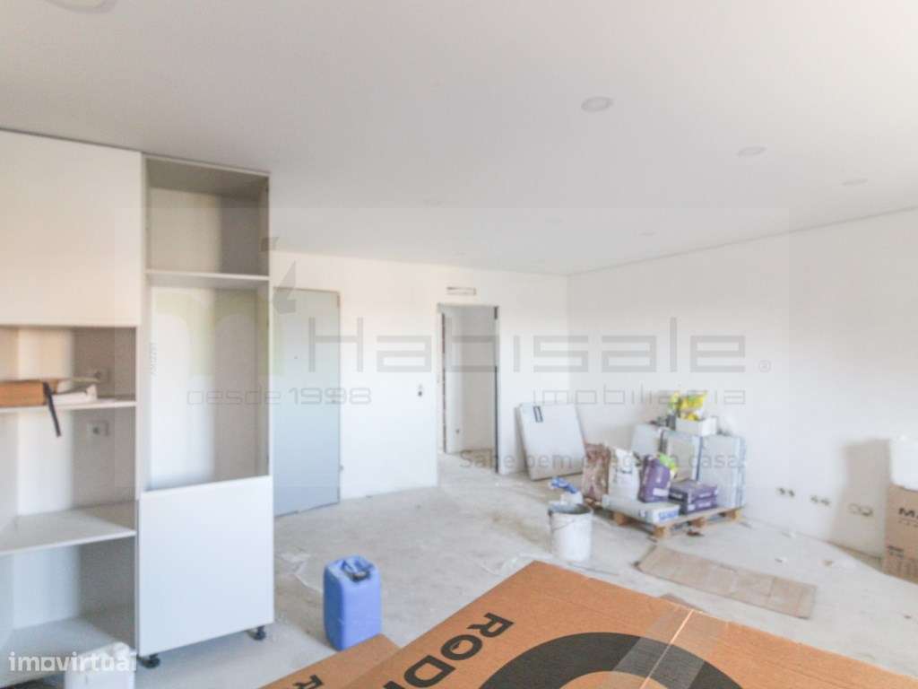 Apartamento T3 com parqueamento | Paradela, Santo António dos Caval...-5