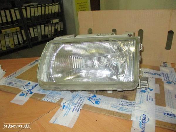 Farol FAR643 VW POLO 1997 ESQ H4 HELLA - 1