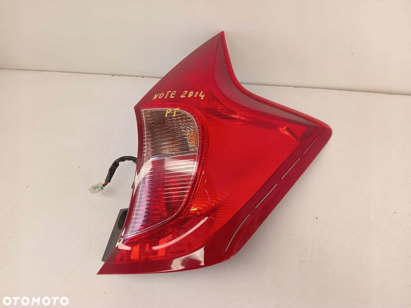 LAMPA PRAWA TYŁ NISSAN NOTE II E12 13-19 - 1