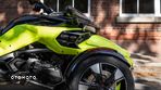 Can-Am Spyder - 10