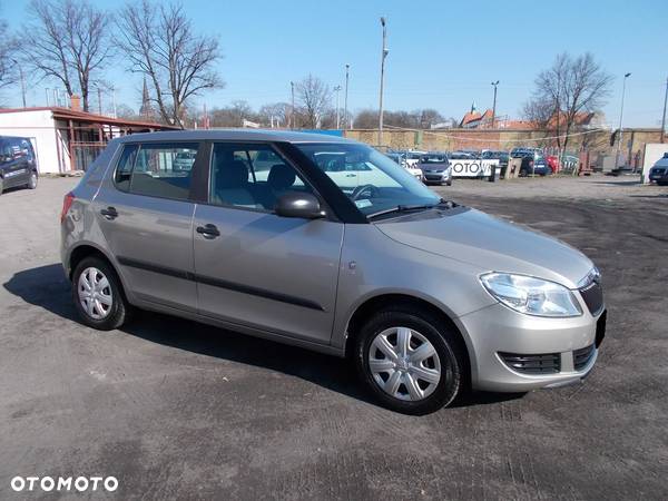 Skoda Fabia 1.4 16V Fresh - 2