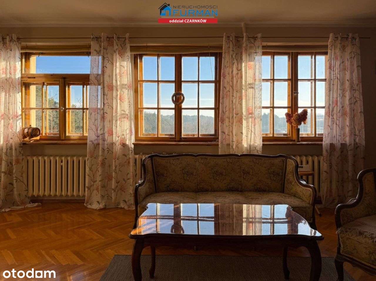 Dom na szczycie miasta z prywatnym basenem zewnętrznym - Pełny obrazek: 4/20