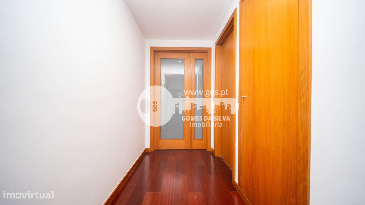 Apartamento T3 com Garagem – Rua José António Cruz, Braga (S. Vítor)-16