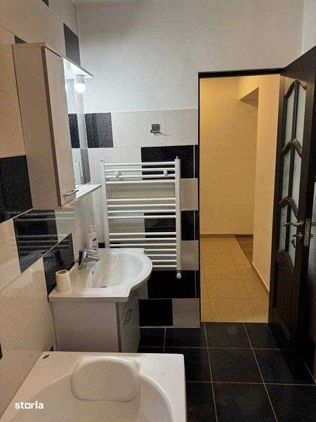 Prelungirea Ghencea, Cartierul Latin, proprietar, ap. parter cu balcon - Imagine principală: 4/8