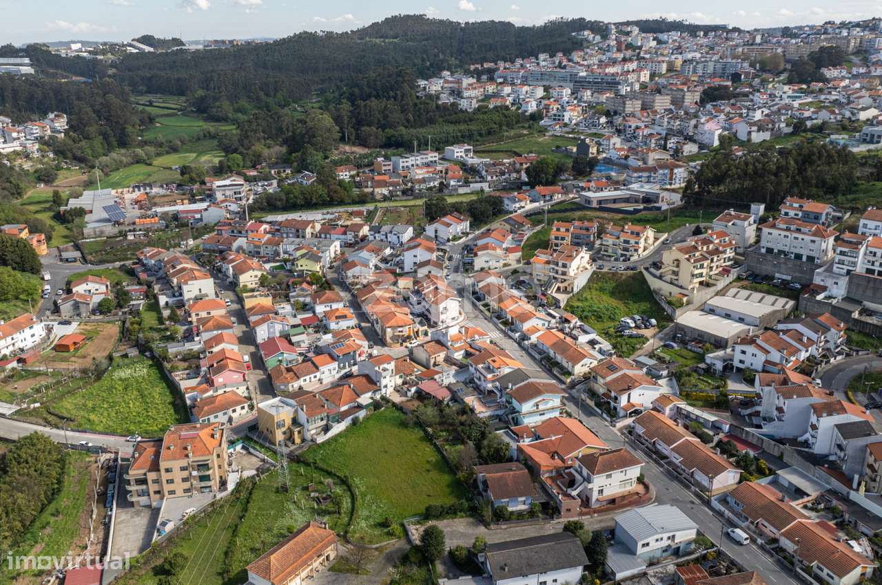 Moradia Térrea T2, Baguim do Monte, Com Inquilinos - Grande imagem: 5/8