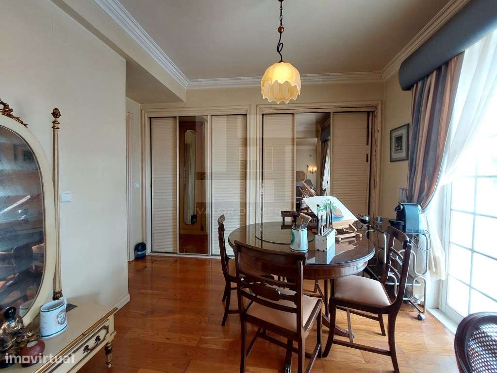 Moradia em banda à venda, t4 , Quinta Grande.-32