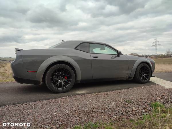 Dodge Challenger 3.6 SXT Plus - 7