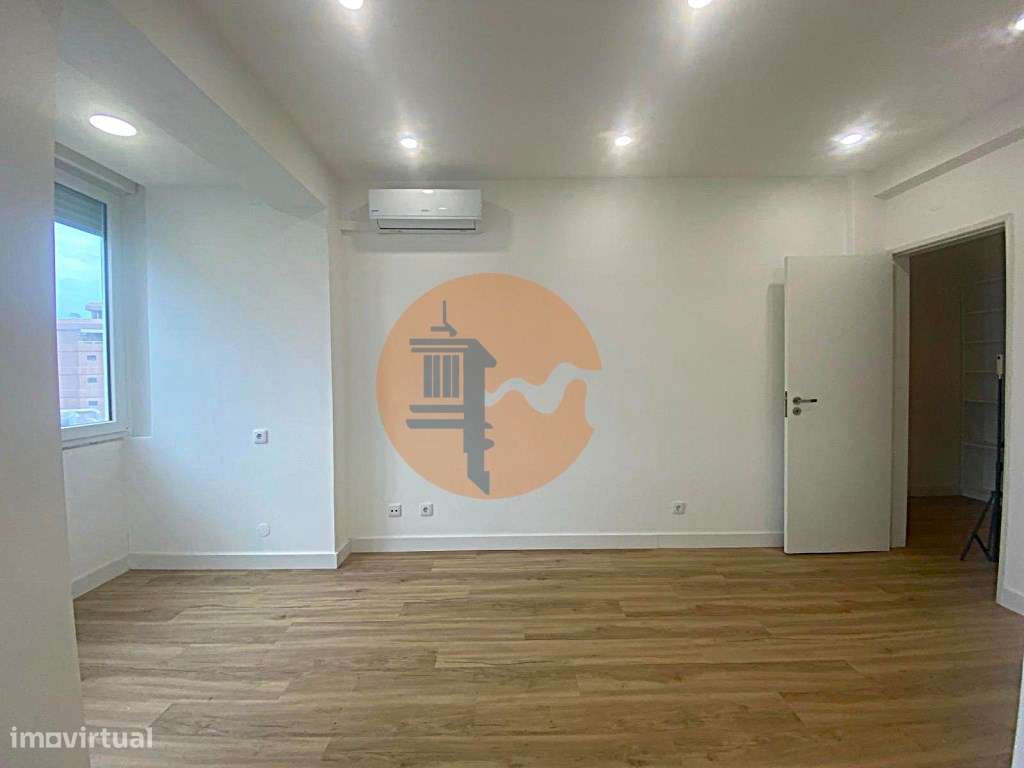 Apartamento T1 em Faro - Grande imagem: 4/31