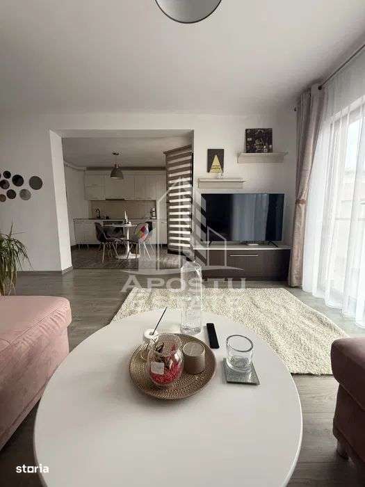 Apartament cu 2 camere, Giroc, Centrala Proprie - Imagine principală: 2/8