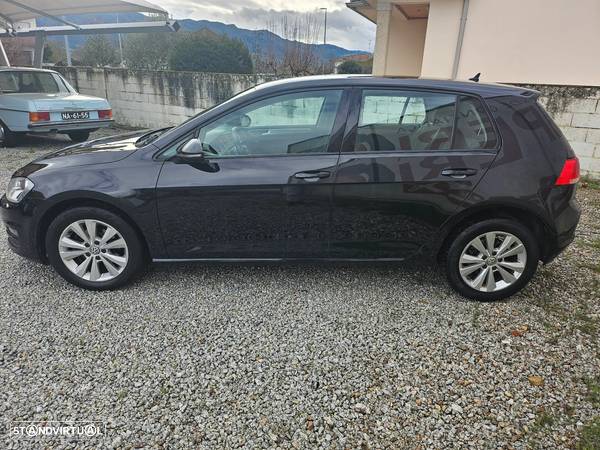 VW Golf 1.6 TDi Confortline - 6