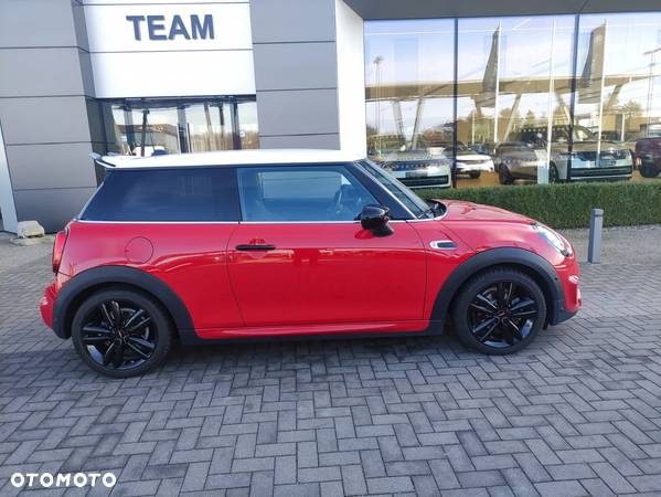 MINI Cooper John Works Trims - 11