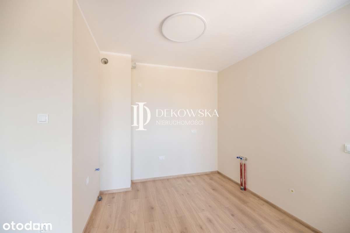 Mieszkanie w stanie deweloperskim-11