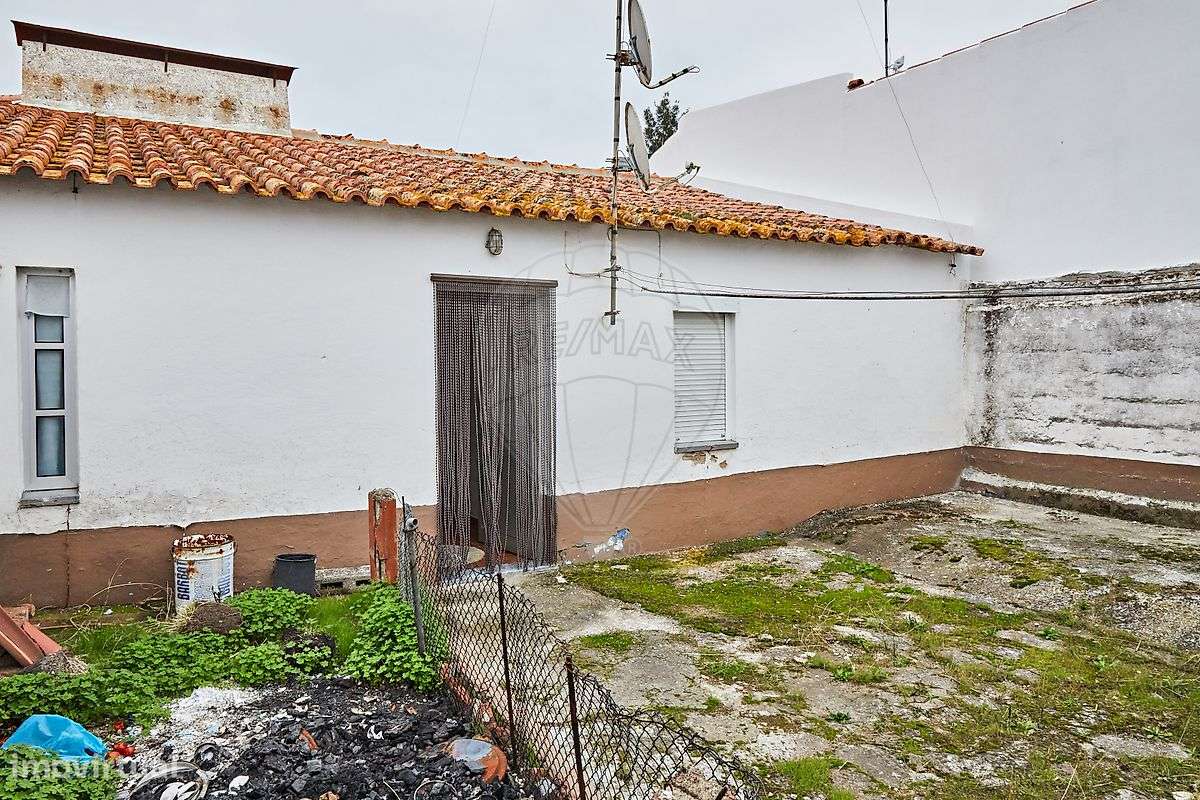 Moradia T3 para venda-12