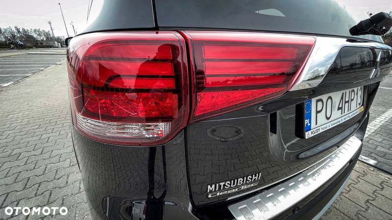 Mitsubishi Outlander 2.0 Instyle SDA 4WD CVT - 10