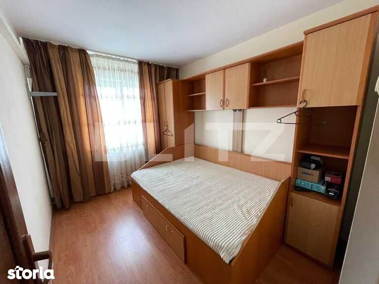 Apartament 3 camere, semidecomandat, 51 mp utili, cartier Rovine(...