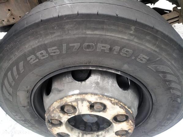 KOŁO MERCEDES ATEGO OPONA Z FELGĄ 285/70 R19.5 - 13