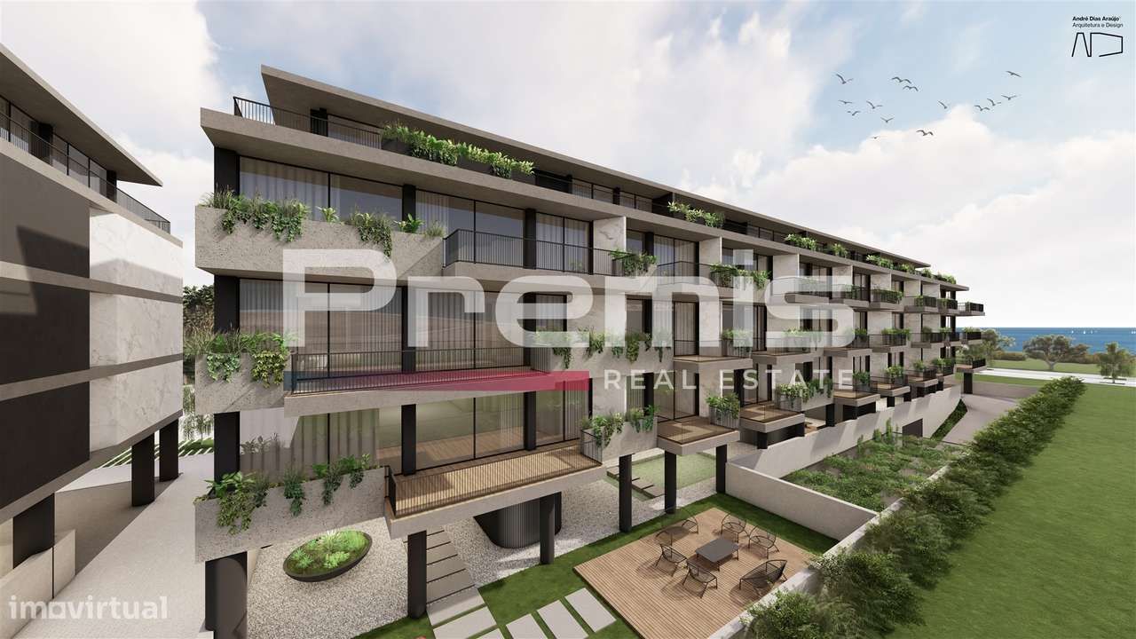 Penthouse T4 de Luxo na 1ª Linha de Mar – Vistas Panorâmicas Rio e Mar-38