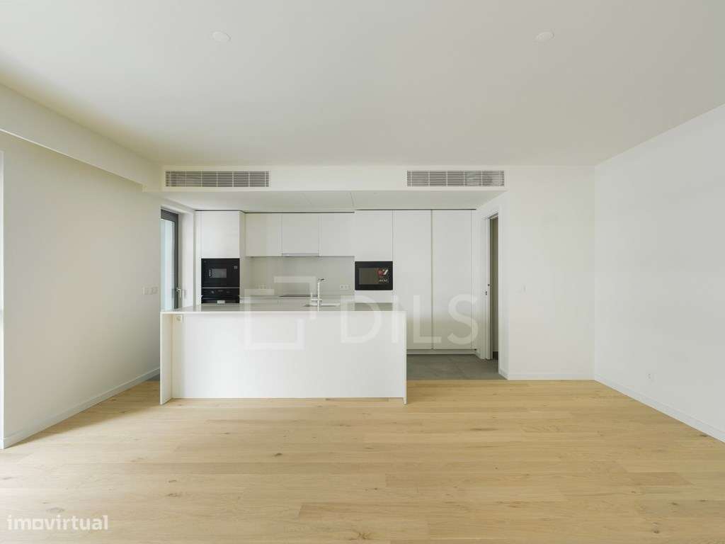 Apartamento T2 com varanda e garagem, em Lisboa - Grande imagem: 5/20