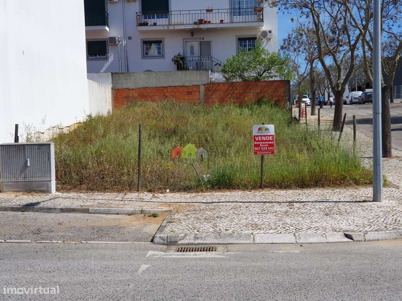 Venda Terreno - Grande imagem: 2/5