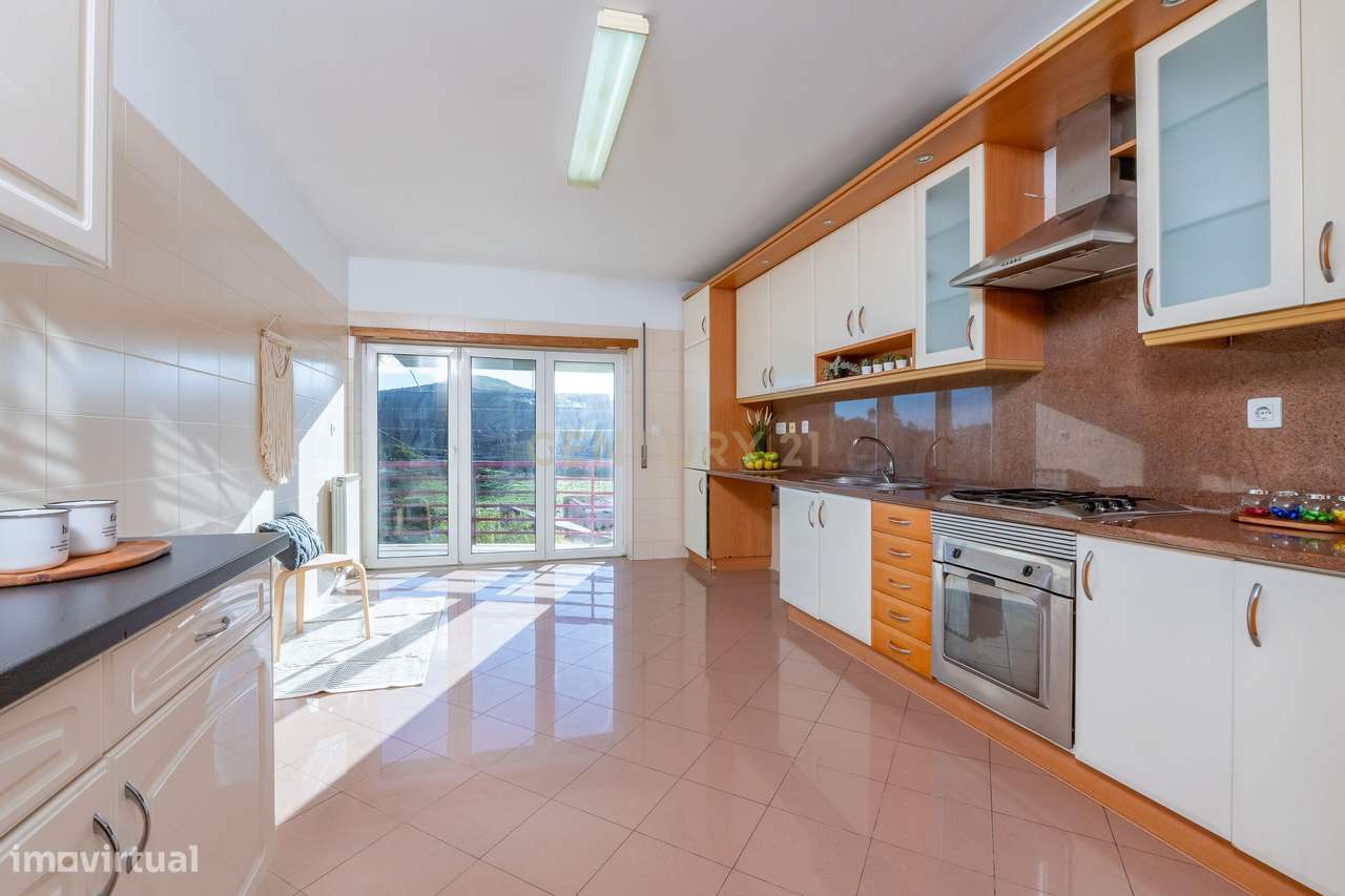 Apartamento T3 Duplex à venda na Malveira - Grande imagem: 2/38