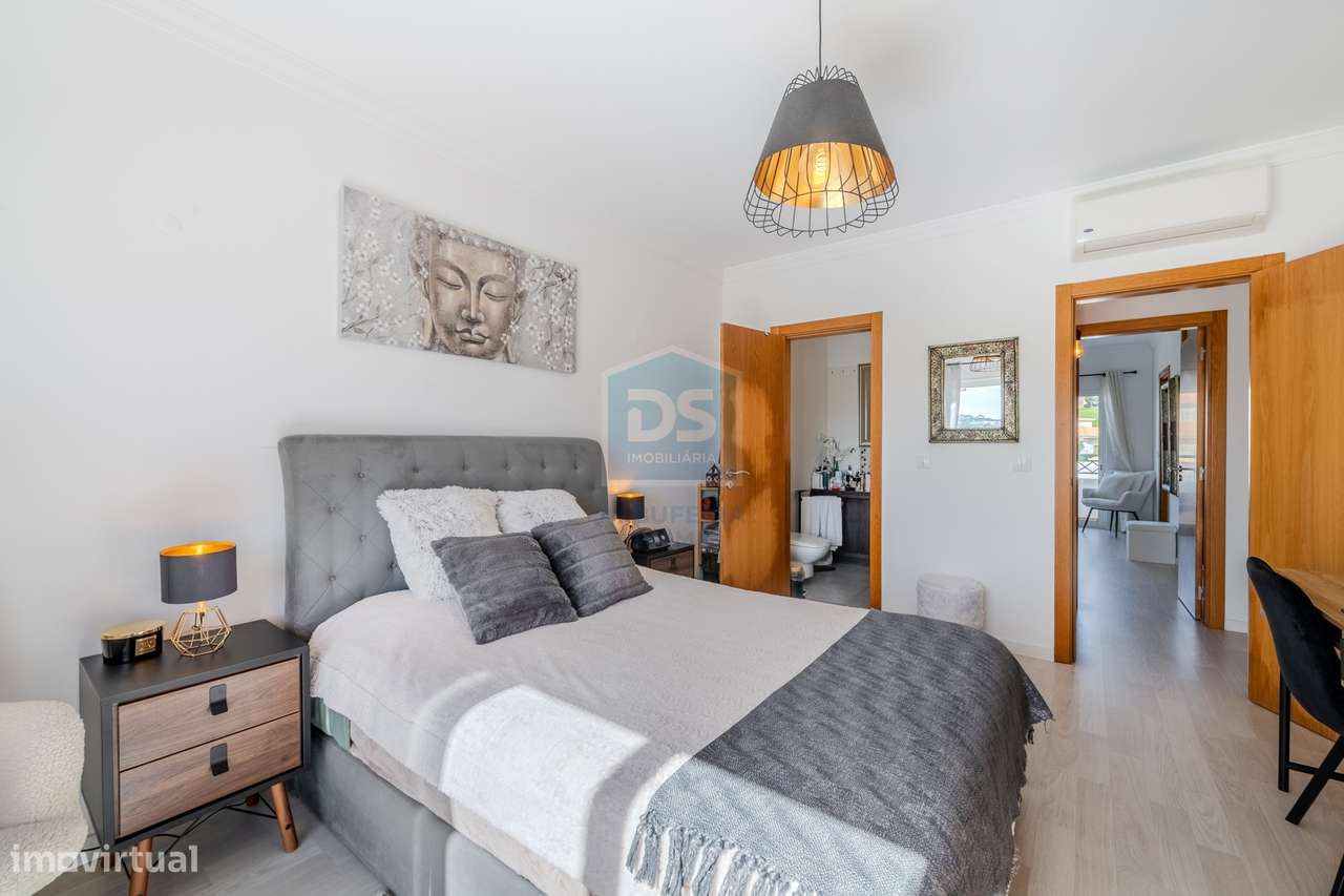 Moradia em Banda T2+2 Venda em Albufeira e Olhos de Água,Albufeira-13