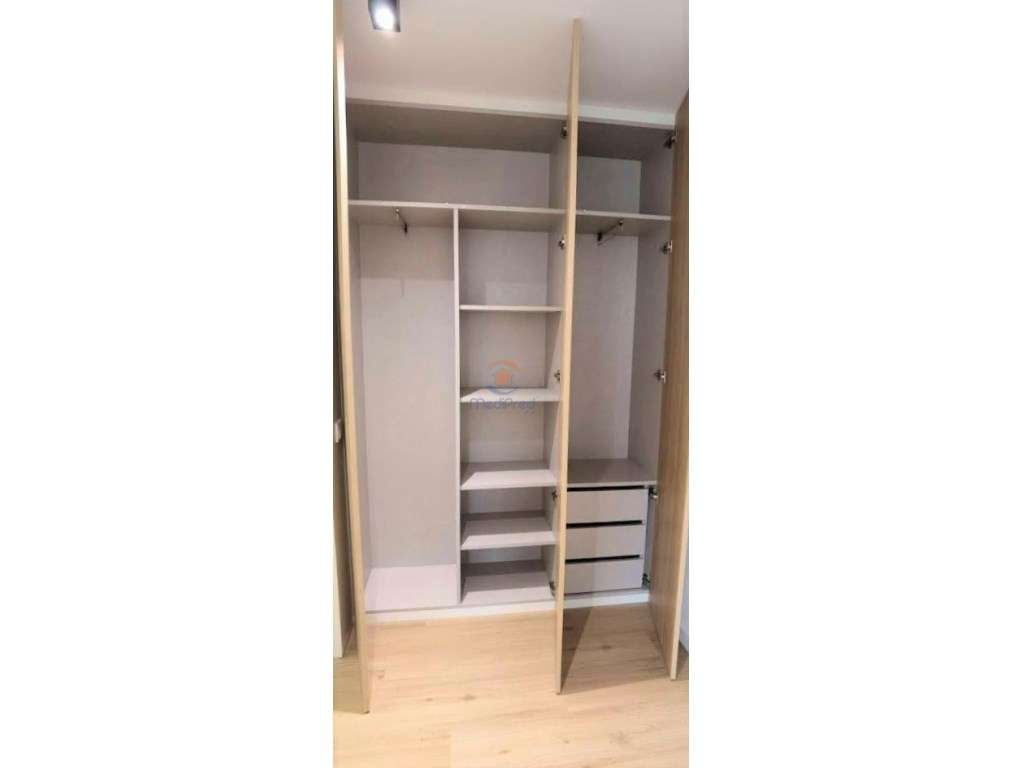 Apartamentos T3 NOVOS c/ 2 Varandas e BOX | Santo António dos Caval...-7