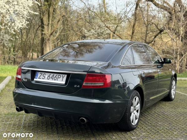 Audi A6 - 6