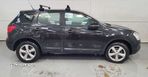 Dezmembrari/Dezmembrez Nissan Qashqai J10  4x4 2.0 dCi Automat M9R - 2