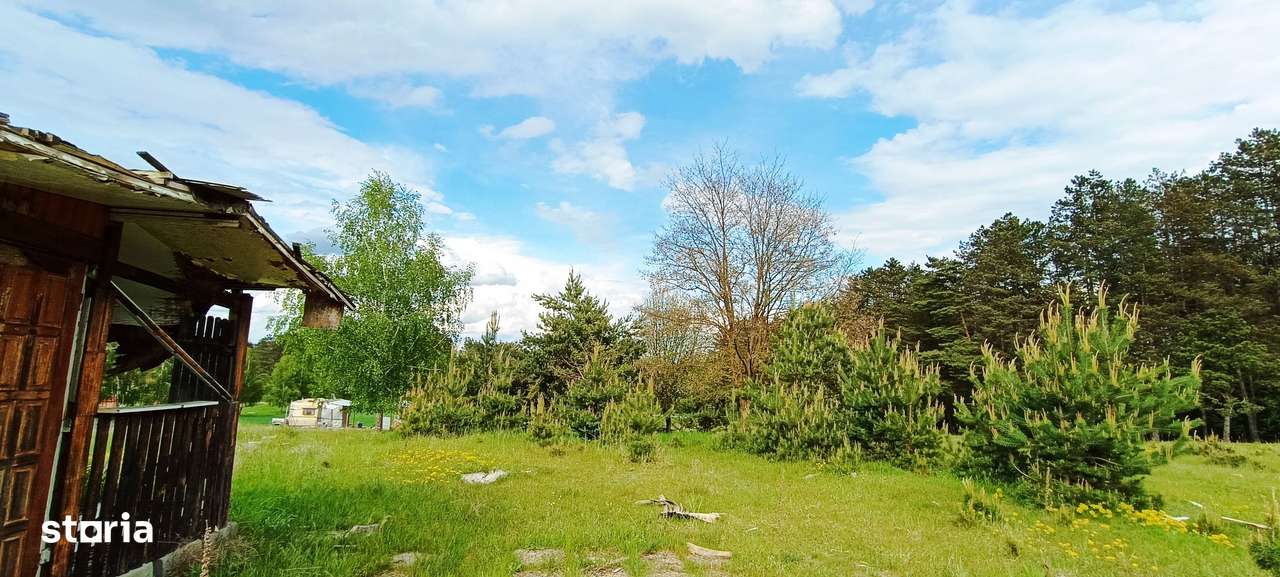 Teren in localitatea Reci,langa lacuri - Imagine principală: 4/12