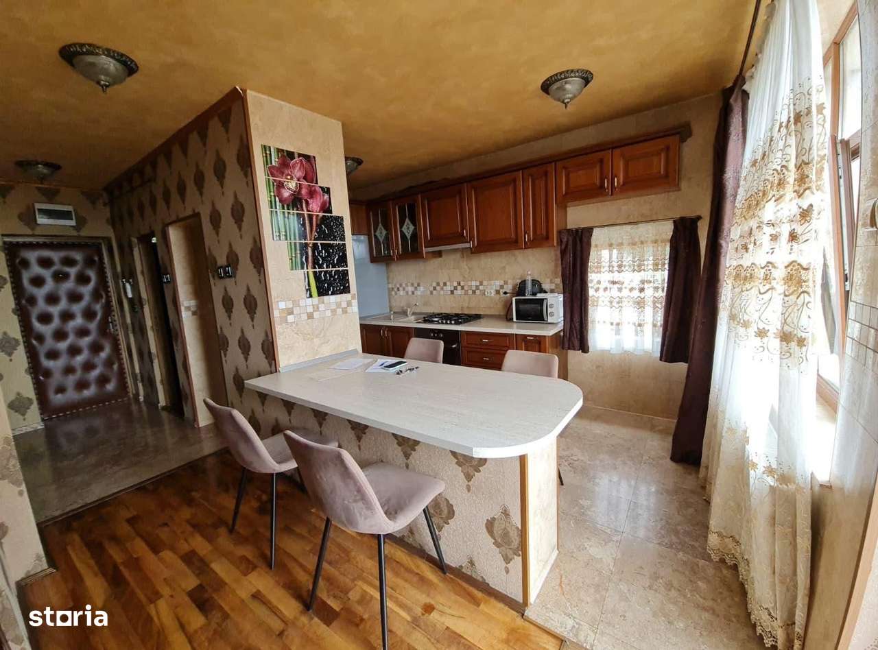 Apartament tip penthouse  2 dormitoare | zona Centrala | disponibil - Imagine principală: 4/9