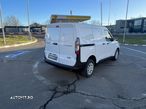 Ford Transit Courier - 8