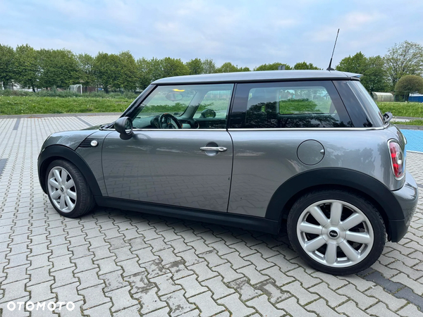 MINI ONE Standard - 2