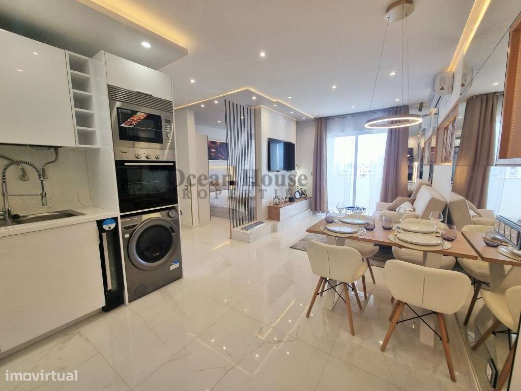 Fantástico T1 totalmente renovado, a 300 metros da Praia - Quarteira - Grande imagem: 2/17