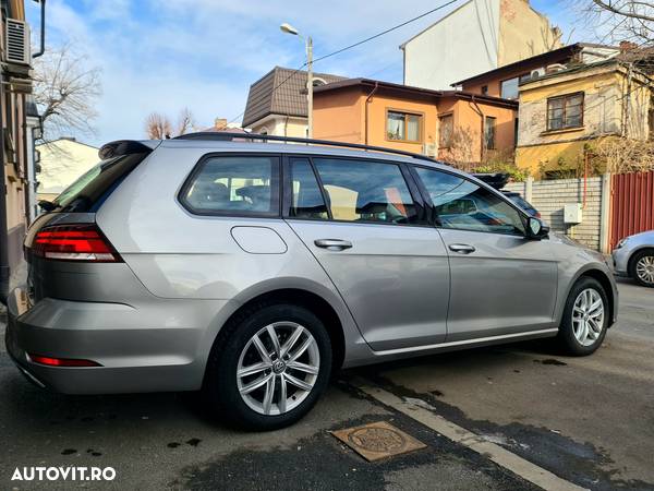 Volkswagen Golf Variant 1.6 TDI (BlueMotion Technology) DSG Comfortline - 4