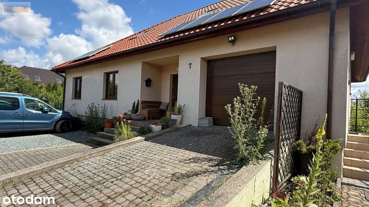 Dom 250 m2 na działce 820 m2 w Długołece