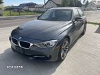 BMW Seria 3 335i xDrive - 24