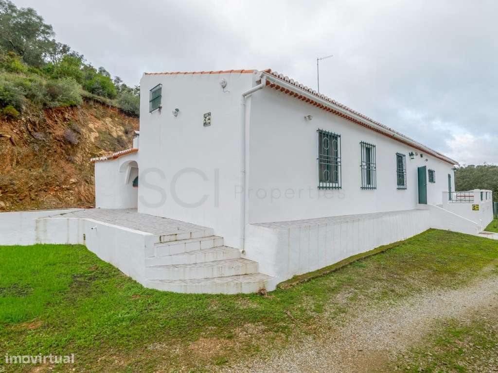 Quinta com quatro suítes e moínho, junto ao Rio Guadiana-28
