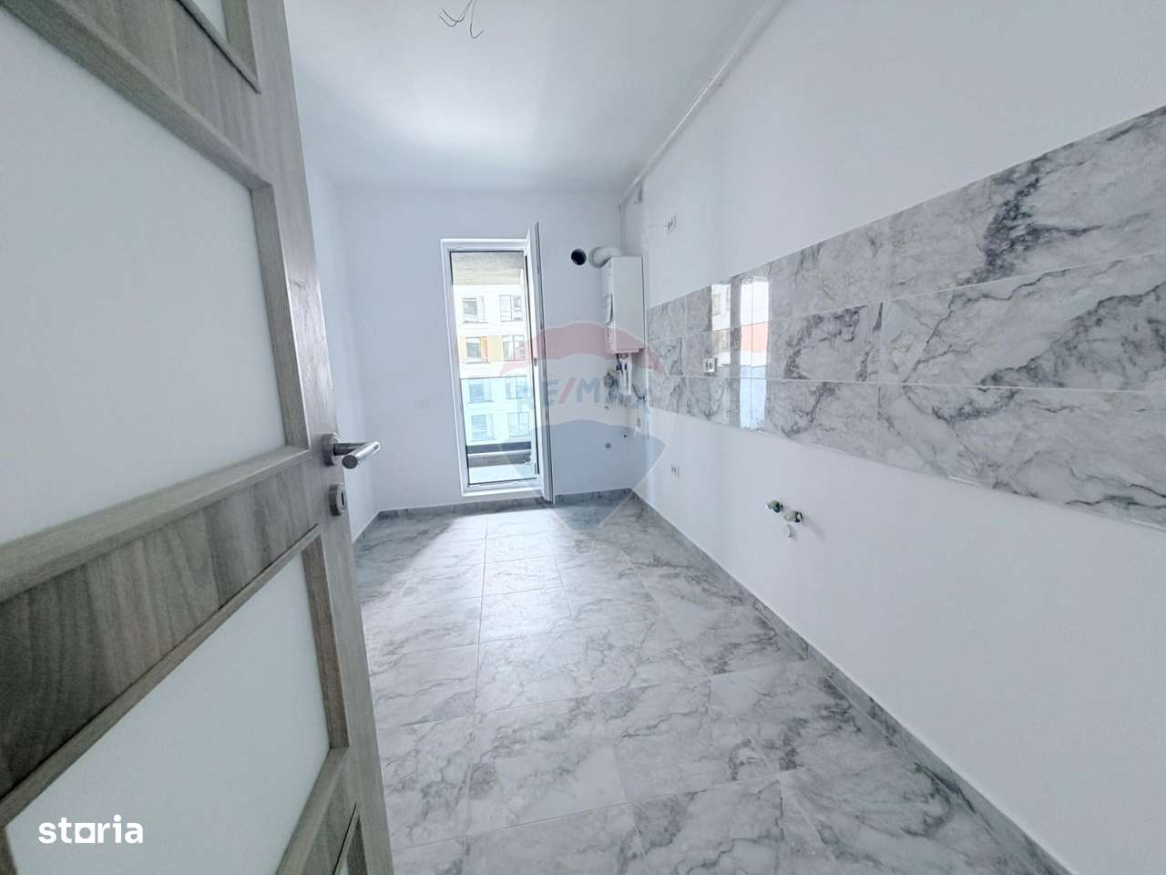 Apartament spațios cu 2 camere de vânzare în zona Obor-3